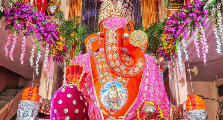 Bada Ganpati Temple Indore